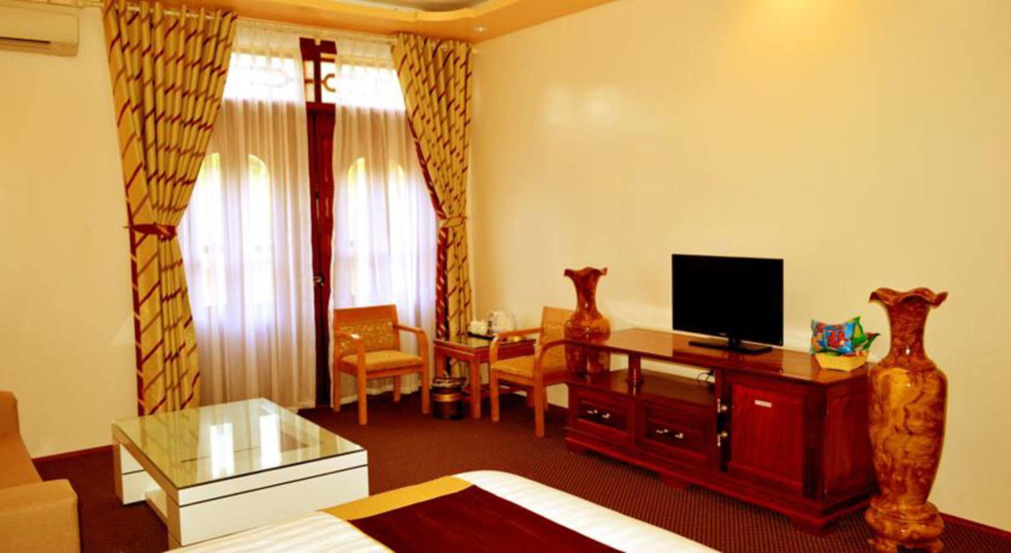 A1 Hotel - Diện Biên Phủ Esterno foto